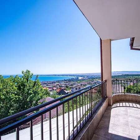 Belissima アパート *