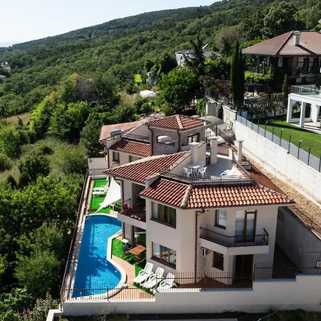 Belissima スヴェティ・ヴラス